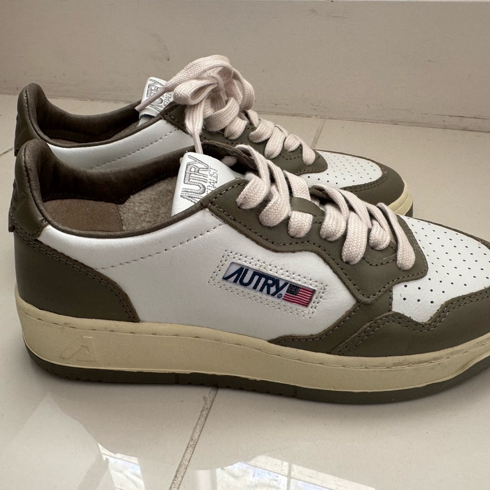 New Autry Medalist White and Brown Sneakers
